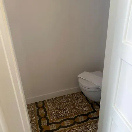 Kleomenous Suites Apartment