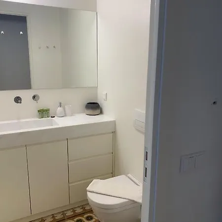 Kleomenous Suites *
